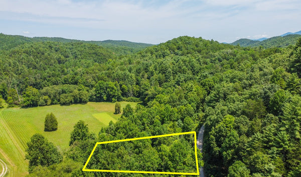 Wooded 1.7 Acres lot with privacy and views. Minutes in to Coker Creek